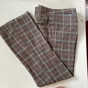 Polyester & spandex size 3 plaid gray & blue pants. Boot cut.
